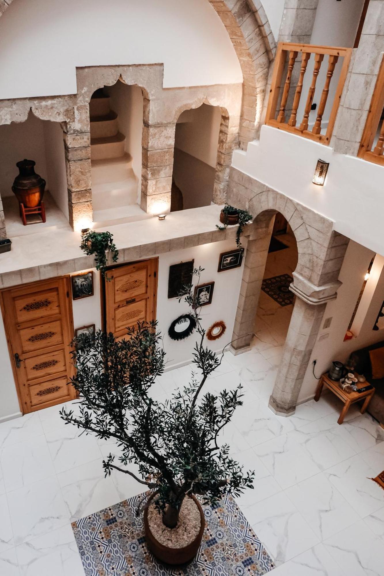 אסאוירה Riad Al Manara מראה חיצוני תמונה