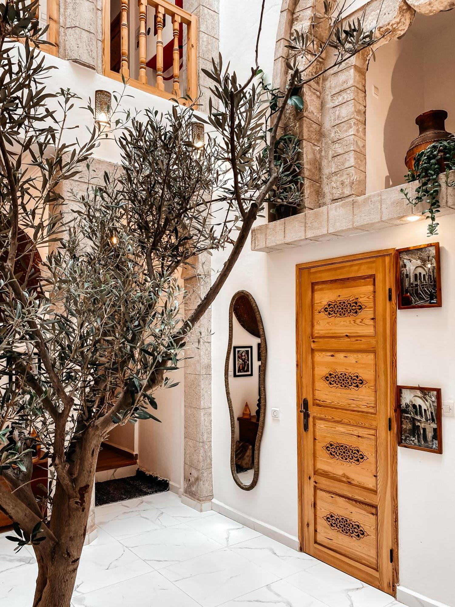 אסאוירה Riad Al Manara מראה חיצוני תמונה